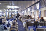 oscar wilde ferry restaurant